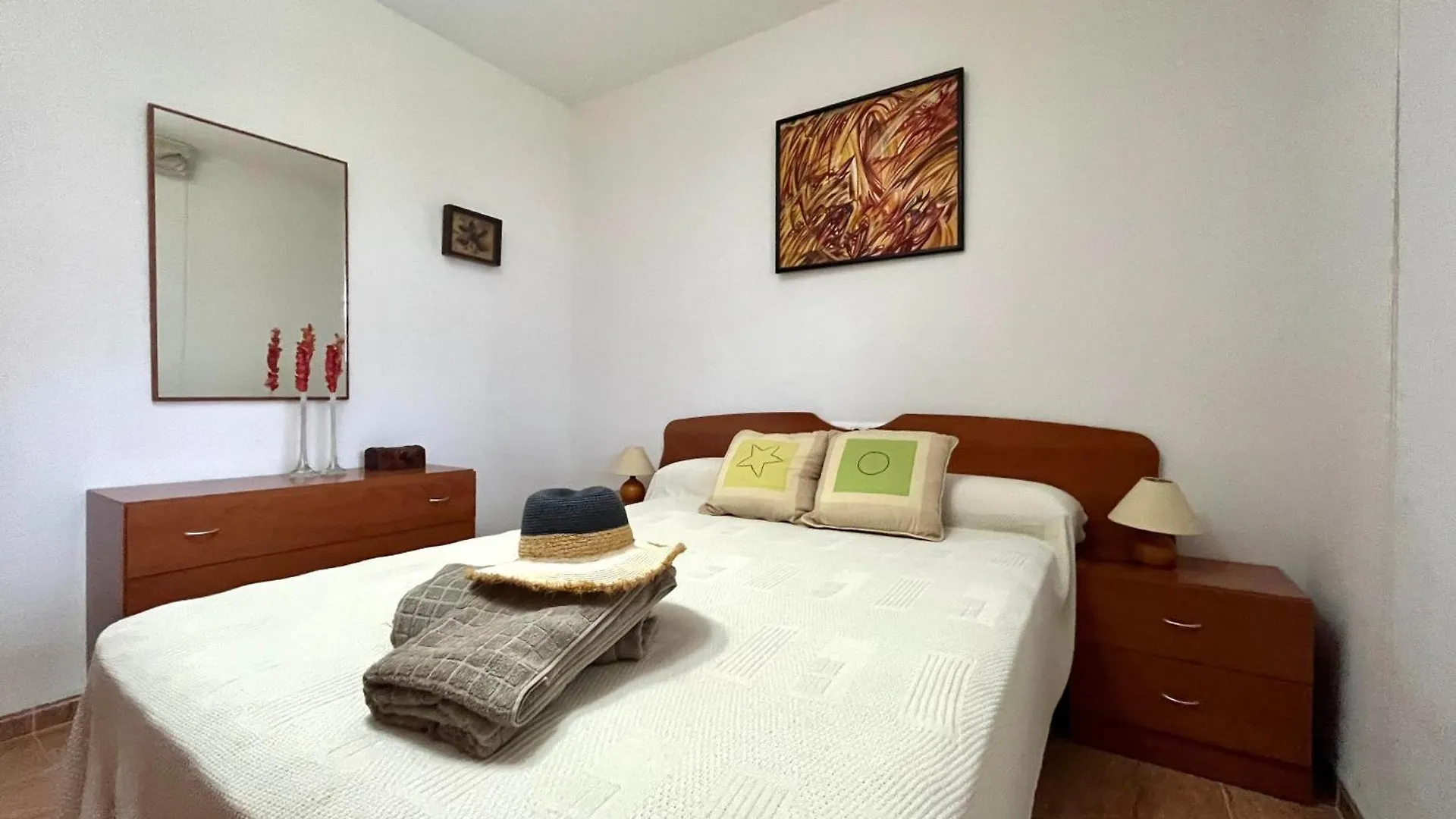 Almerimar Amplio Apartamento De 3 Habitaciones Con Piscina, Pista De Padel, Futbol Y Garaje Cubierto Para 2 Coches En Altas Entinas Spain