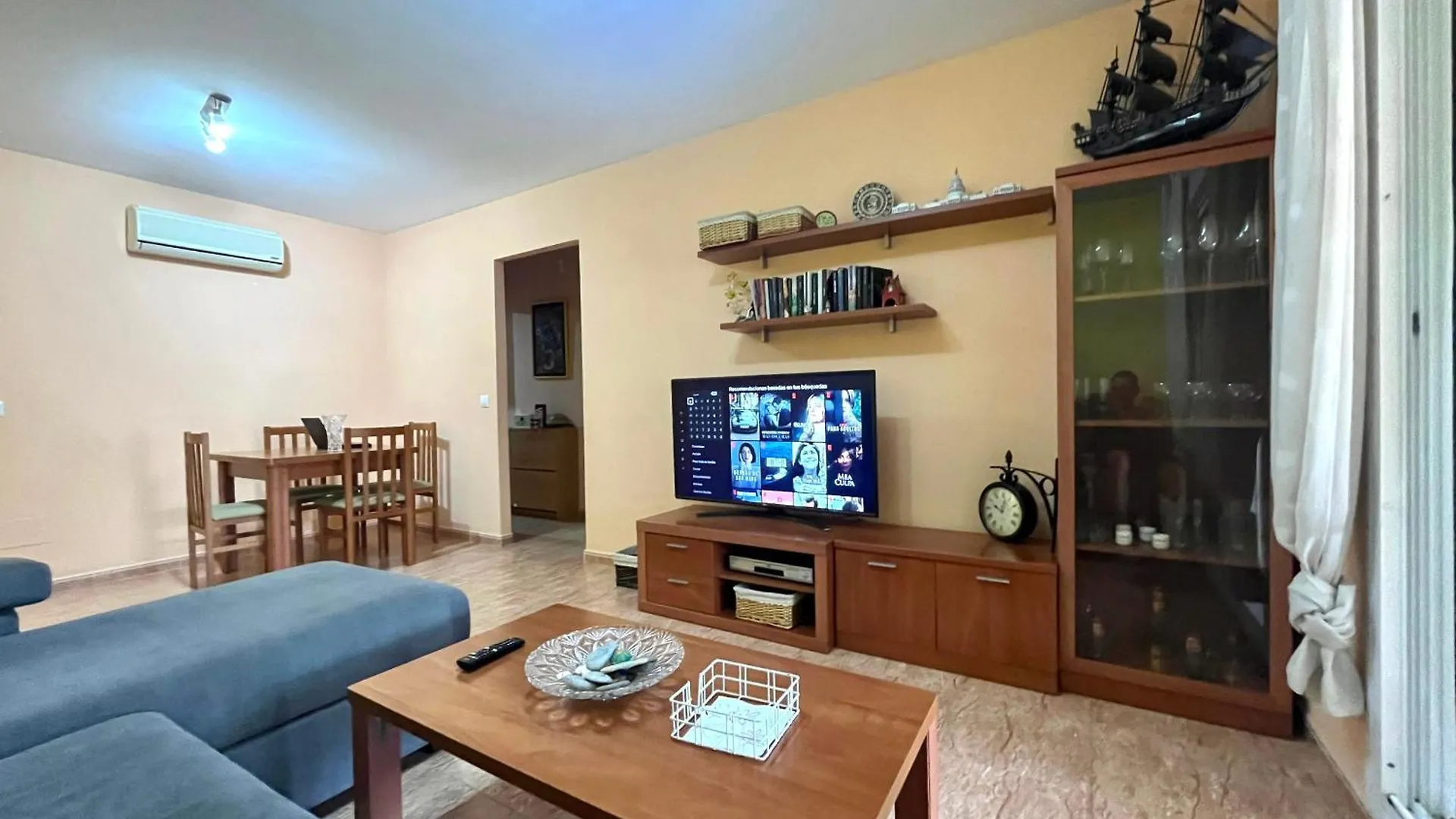 Apartment Almerimar Amplio Apartamento De 3 Habitaciones Con Piscina, Pista De Padel, Futbol Y Garaje Cubierto Para 2 Coches En Altas Entinas